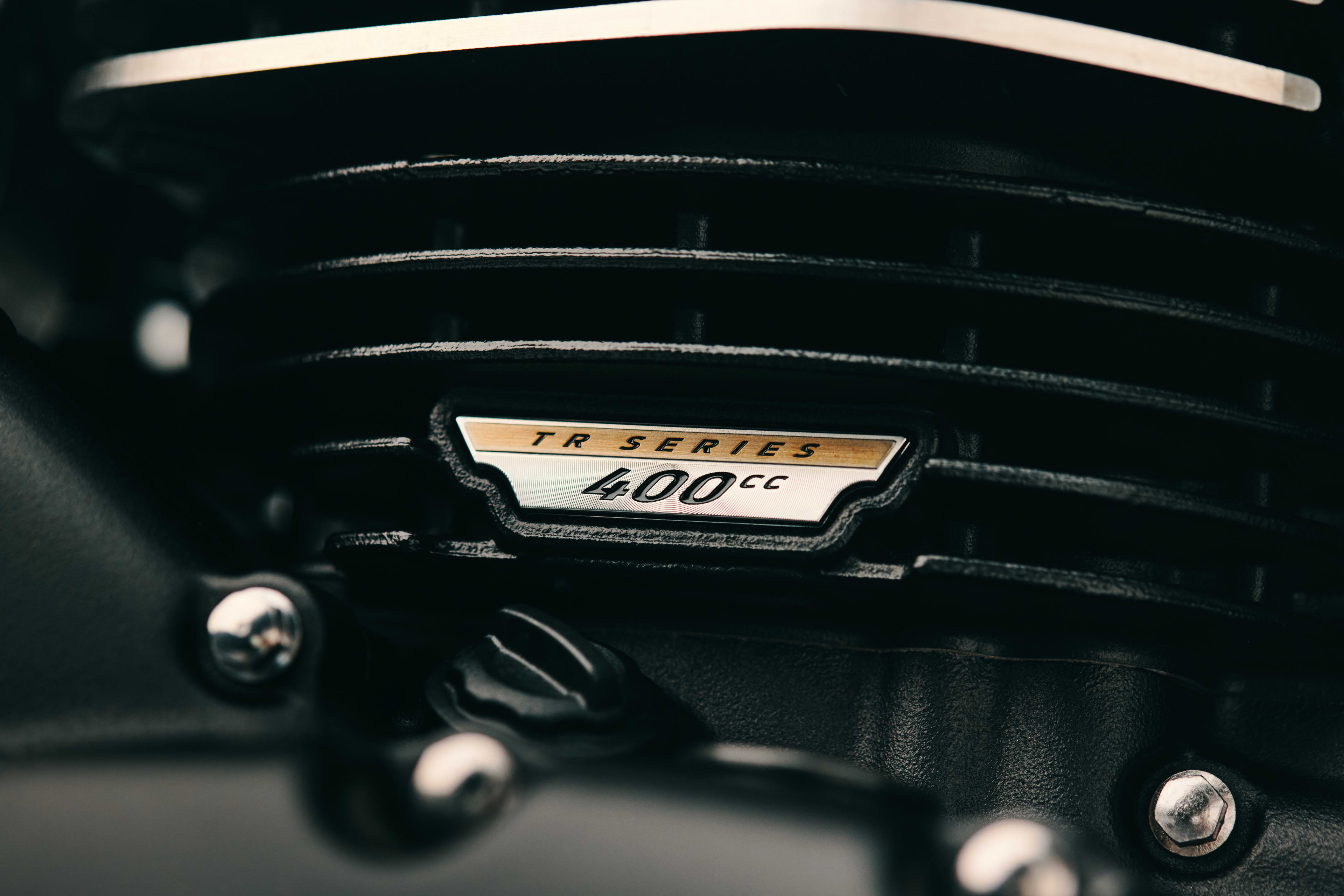 Bonneville T40 Black | 400 cc Modern Classics | Triumph Motorcycles